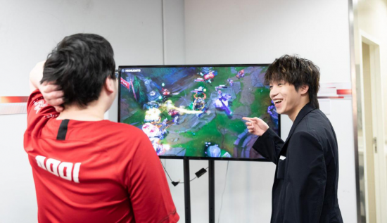 探索中国游戏与电竞行业的未来发展